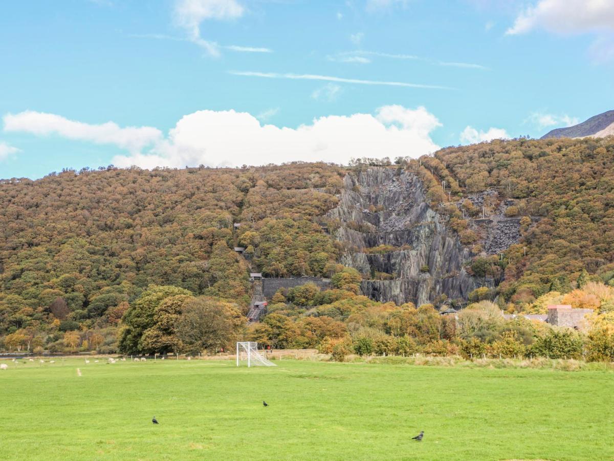 9 Ty Du Road Villa Caernarfon Eksteriør billede